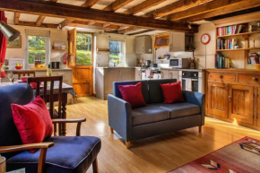 Finest Retreats - Great Cantal Granary